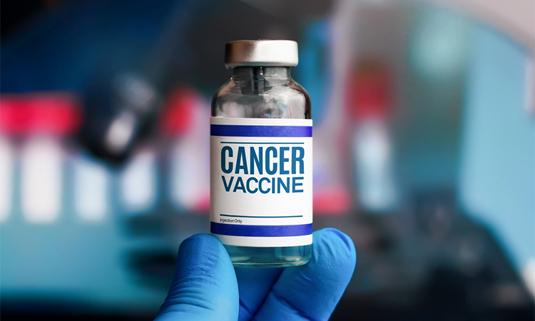 Experimental cancer vaccine vial for immunization against Cancer disease. Doctor with vial of the Cancer vaaccine